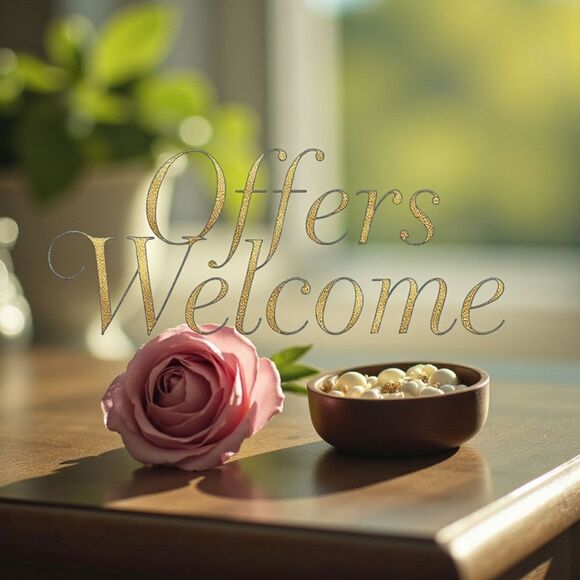 VS PINK Panty in Lavender Seamless With Logo Print Size Medium NWT - Picture 6 of 9